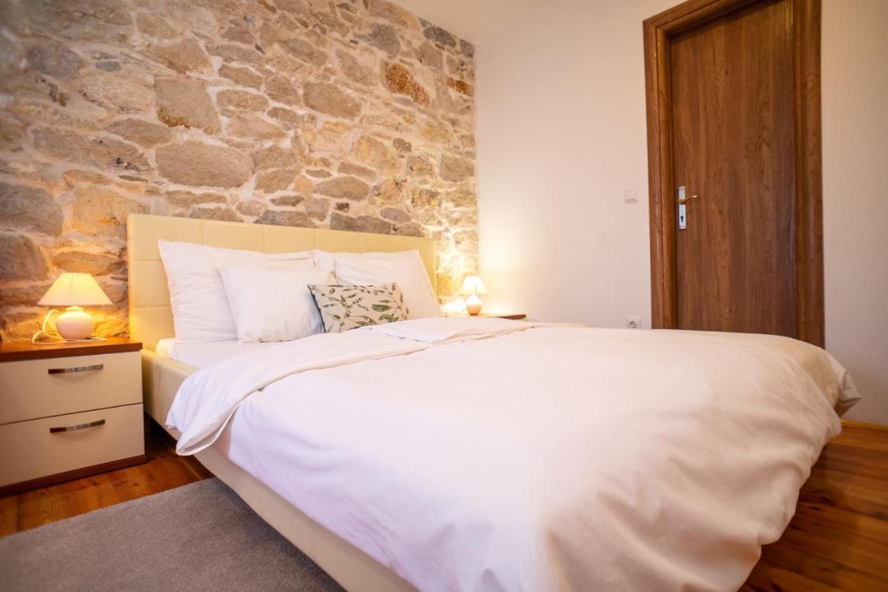트로기르 Stone House Marino 빌라 외부 사진