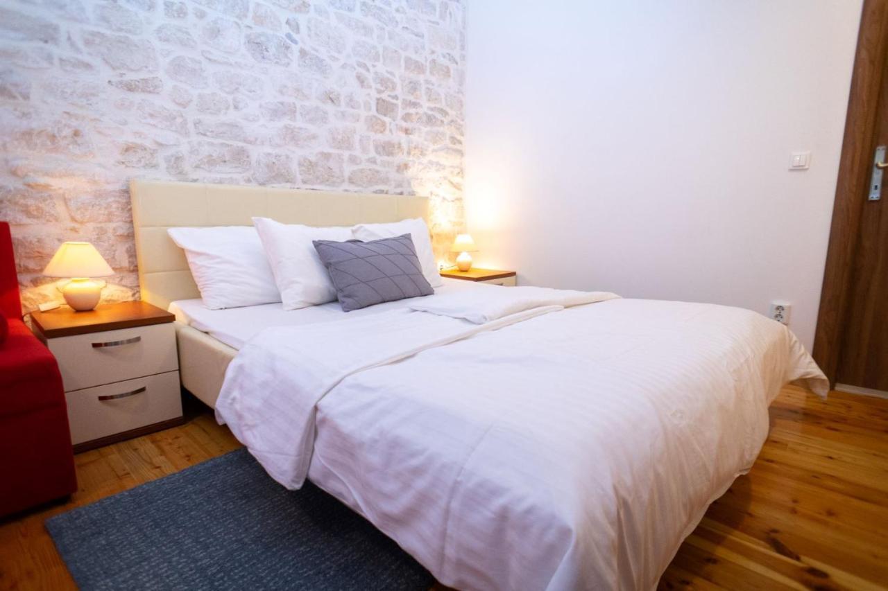 트로기르 Stone House Marino 빌라 외부 사진